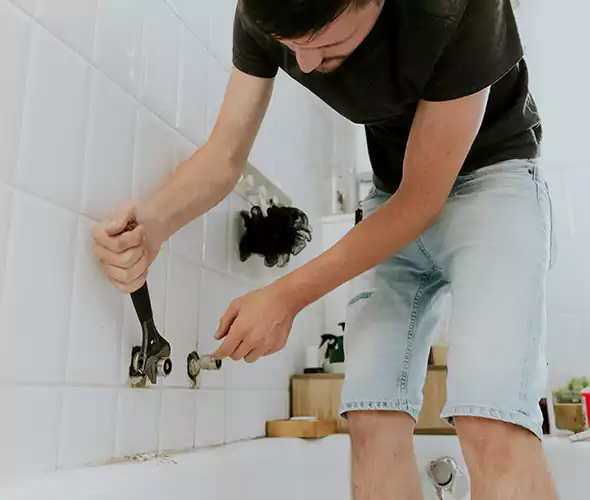 Affordable Bathtub Faucet Replacement in Hampton: Choose Experienced Local Technicians