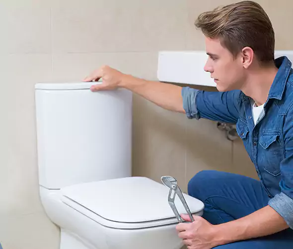 Expert Plumber for Toilet Replacement in Hampton, VA: Schedule Affordable Toilet Replacement Services with Us